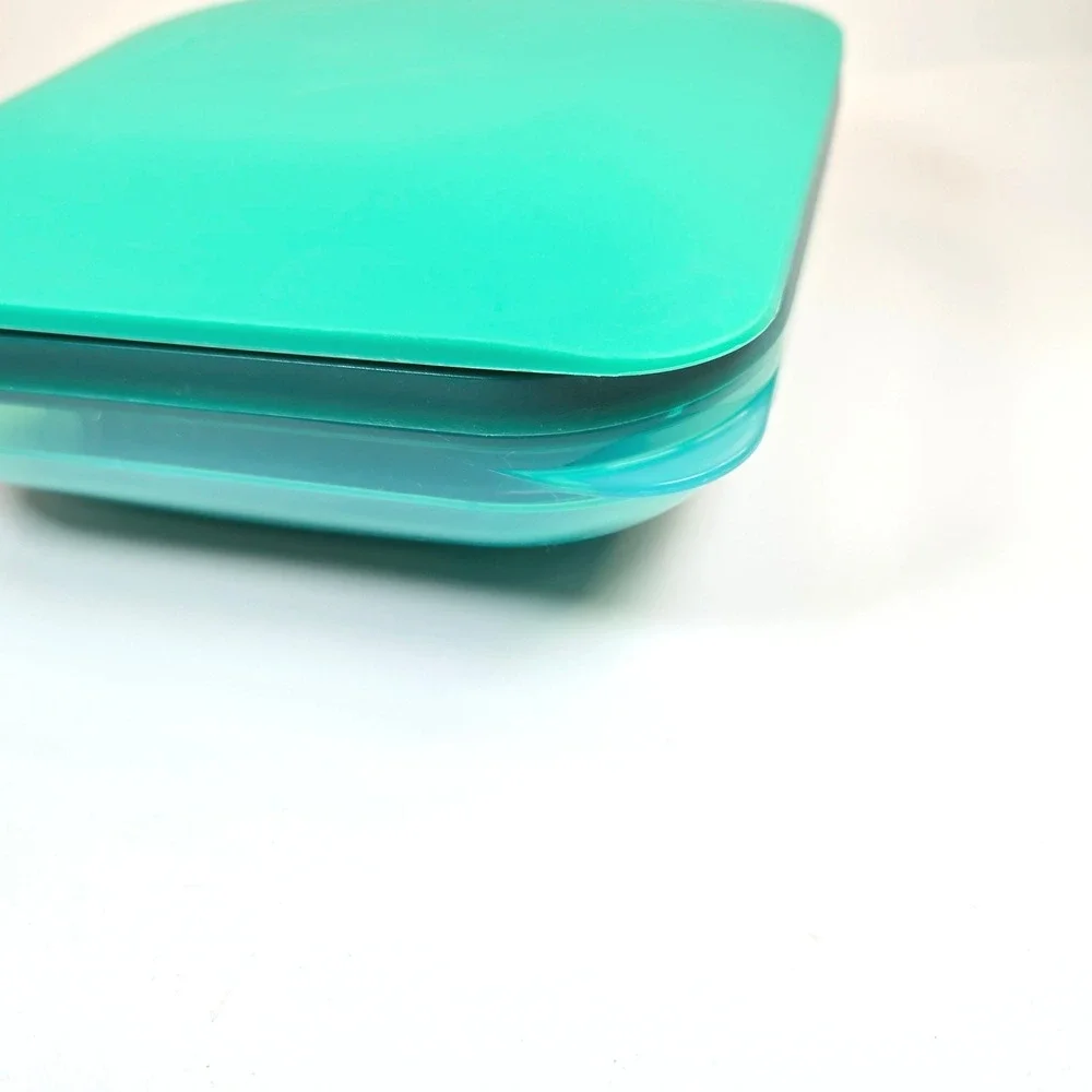 Aladdin Teal Aqua 24oz Lunch Box Food Storage Container with Dressing Cup Tray